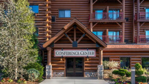 Great Wolf Lodge Conference Center Entrance
